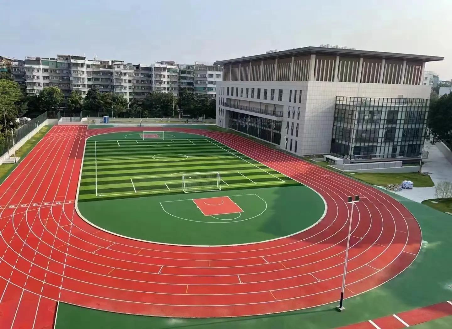 柳州市硅PU材料塑胶篮球场 - 一站式服务